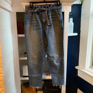 Mom jeans/high waisted jeans from Hollister